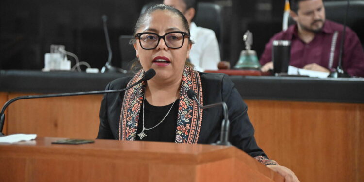 Exhorta XVII Legislatura a instituciones ambientales para proteger a familias pesqueras de Mulegé