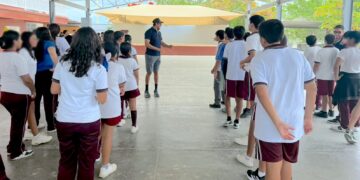 Gobierno Municipal lleva jornada de prevención y protección a estudiantes de la Secundaria Técnica no. 25 