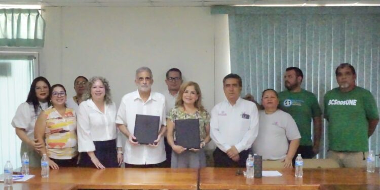 Formalizan CONALEP e ISIPD convenio para fortalecer la inclusión educativa en BCS
