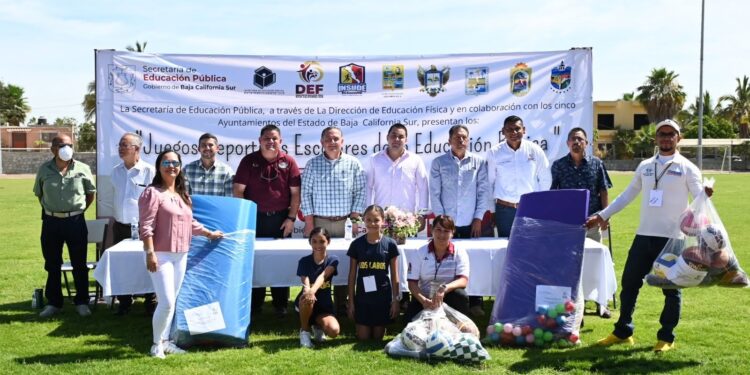 Entregará SEP de BCS material deportivo a coordinaciones de educación física