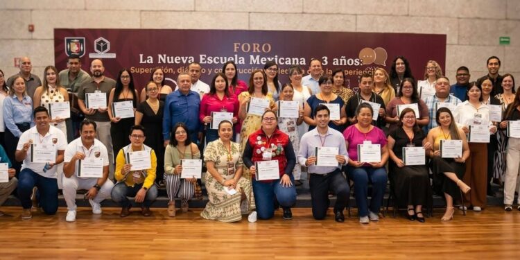 Representarán a BCS 10 docentes en Foro Regional de la Nueva Escuela Mexicana en Sonora