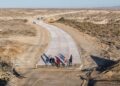 Supervisa SEPUIMM avance del 40% en la pavimentación del camino Bahía Asunción-Punta Prieta