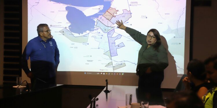 Coordinan Gobierno del Estado y Ayuntamiento de La Paz rehabilitación de vialidades afectadas por lluvias