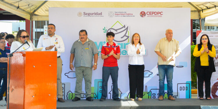 Acercan la Feria “Mi Barrio Sin Violencia” a estudiantes de preparatoria