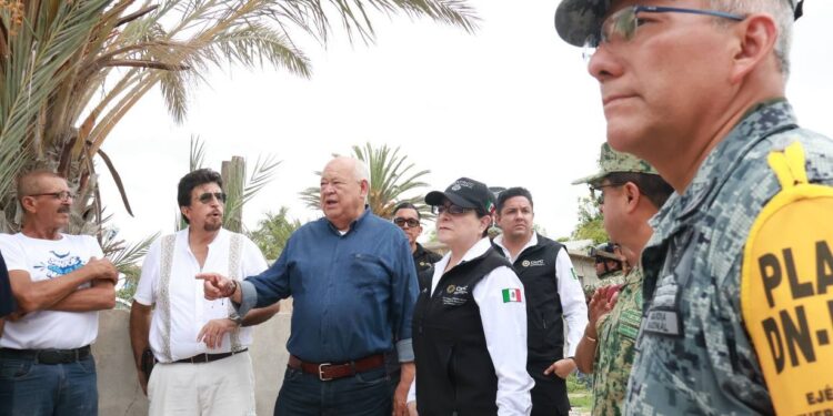 Supervisan Víctor Castro y coordinadora nacional de Protección Civil refugios ante la llegada de Polo
