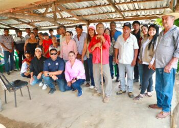 Refuerza Ayuntamiento la atención a comunidades a través de operativo huracanes