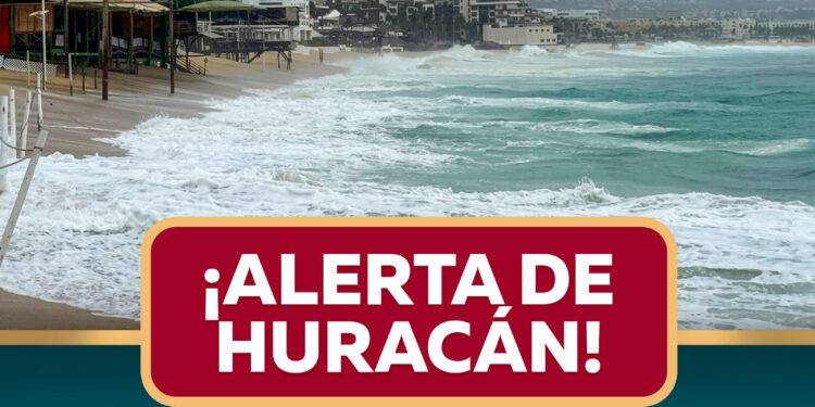 Por oleaje elevado, Protección Civil de Los Cabos exhorta a ciudadanía a no acudir a playas ni acercarse a la orilla