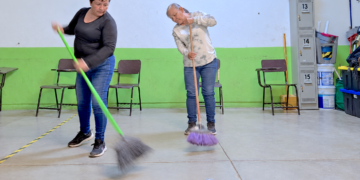 Acondicionan y entregan en óptimas condiciones planteles utilizados como refugios temporales para garantizar un regreso seguro a clases