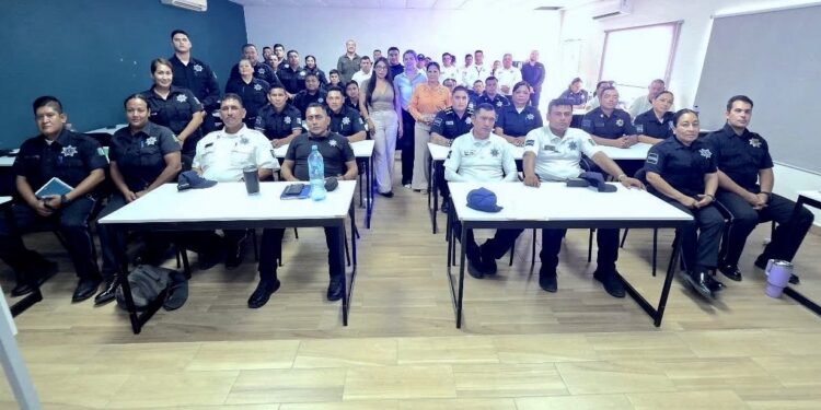Capacitan a elementos de Seguridad Pública de Los Cabos en atención con perspectiva de infancia