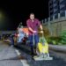Supervisa Christian Agúndez trabajos de bacheo nocturno en corredor turístico de Los Cabos