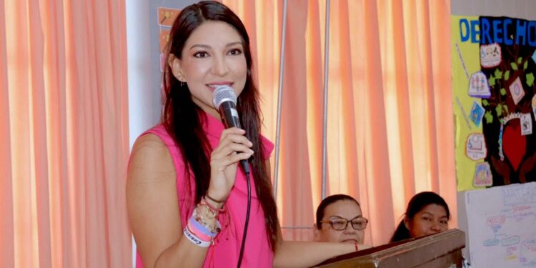Impulsa Sol Delgado educación con igualdad de oportunidades para estudiantes con discapacidad