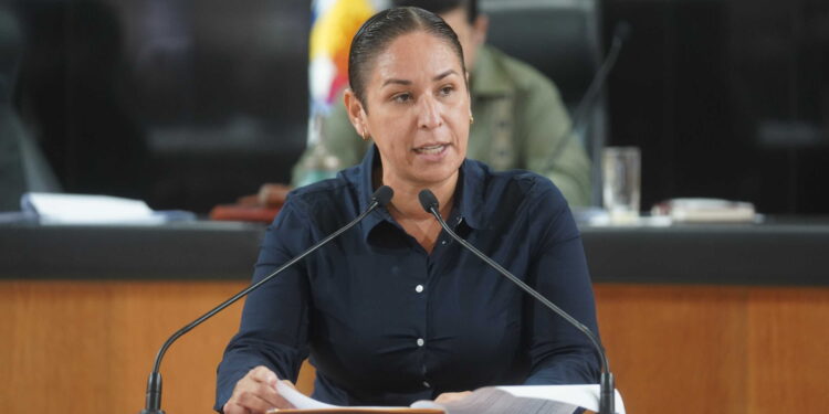 Proponen implementar una ruta de transporte público exclusiva para mujeres