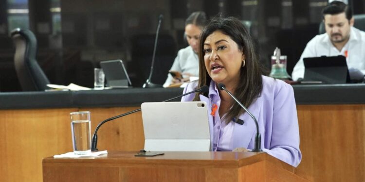 Proponen fortalecer la protección de mujeres, niñas y niños en materia de violencia mediática