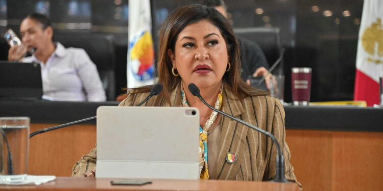 Buscan proteger a adultos mayores de agresiones digitales en BCS