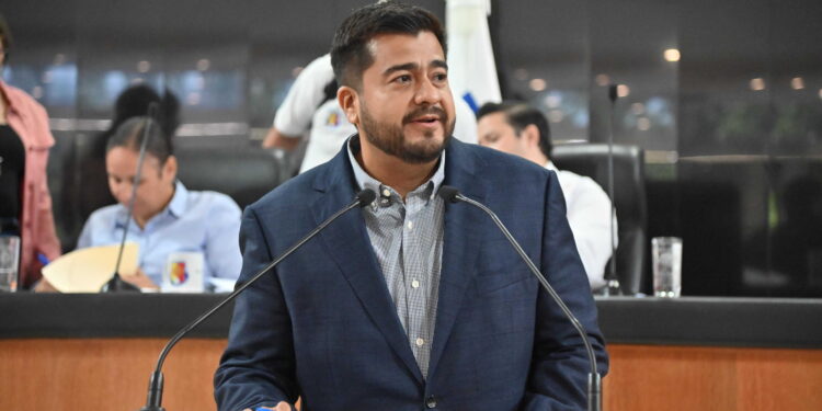 Proponen que dependencias realicen investigaciones de mercado previo a licitaciones y adquisiciones