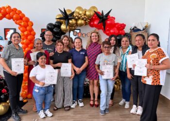 Fortalecen capacitación para el autoempleo y emprendimiento en Cabo San Lucas