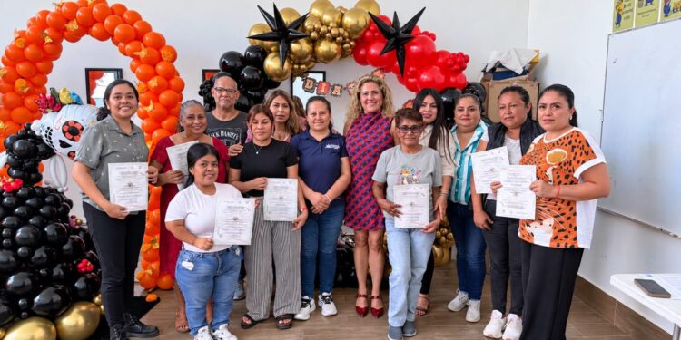 Fortalecen capacitación para el autoempleo y emprendimiento en Cabo San Lucas