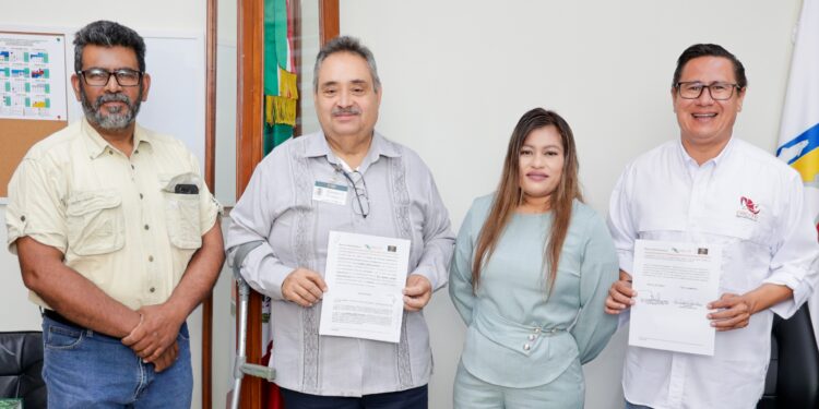 CECyTE y Expo Agrovizcaíno firman convenio para impulsar la formación profesional de estudiantes