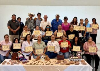 Concluye taller de Talabartería Sudcaliforniana en el Pueblo Histórico de Miraflores: SETUE