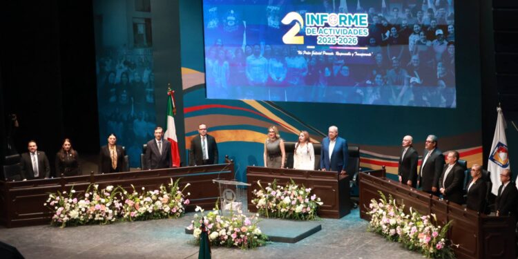 Gobernador asiste al Segundo Informe de Actividades del TSJ de BCS