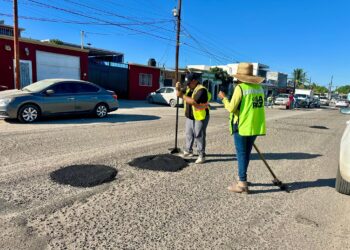 Ayuntamiento de La Paz rehabilita más de 8 mil baches y refuerza brigadas en la ciudad