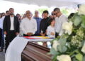Rinde XV Ayuntamiento de Los Cabos homenaje póstumo a Rigoberto Arce Martínez