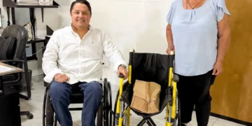 Con entrega de apoyos, IMDIS Los Cabos contribuye al bienestar y autonomía de personas con discapacidad