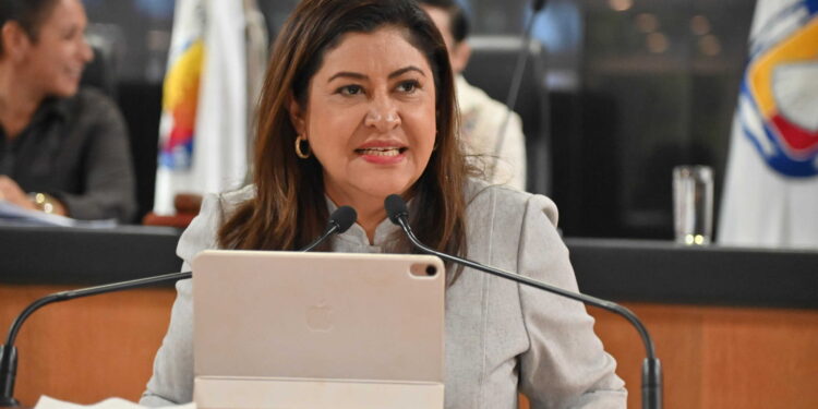 Proponen mecanismos y medidas de protección para personal educativo de BCS