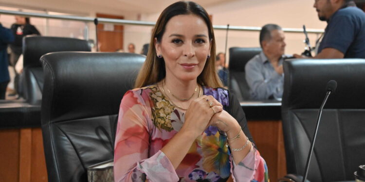 Rotonda de sudcalifornianos se denominará “Rotonda de las Sudcalifornianas y Sudcalifornianos Ilustres”