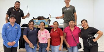 Lleva XV Ayuntamiento de Los Cabos arte y cultura a la niñez de Miraflores